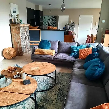 Loft Met 3 Slaapkamers En Gratis Parking Appartement *